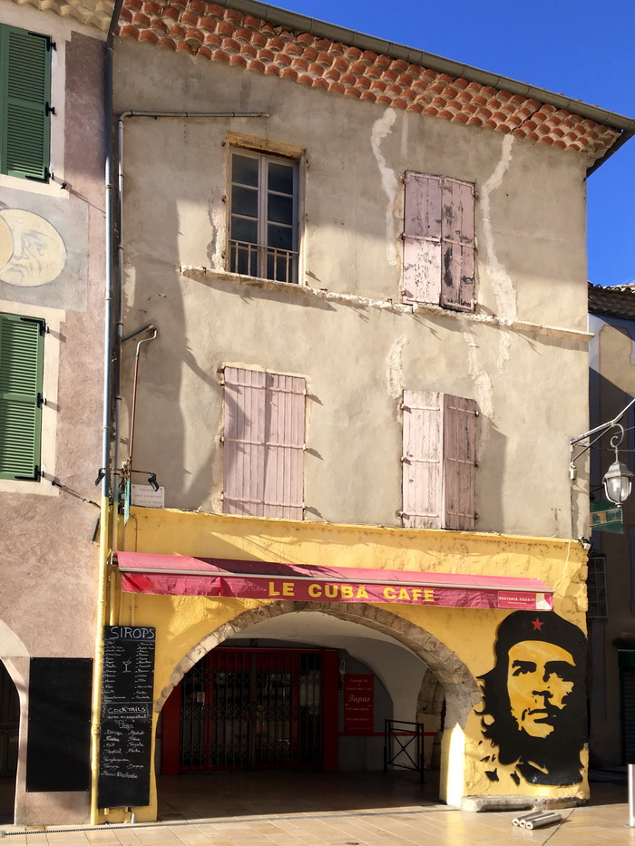 Vente de l&rsquo;immeuble « CUBA CAFÉ » à MONTÉLIMAR (Mandataire immobilier)