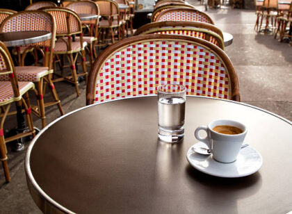 Maintien d&rsquo;une terrasse d&rsquo;un bar-snack sur le domaine public